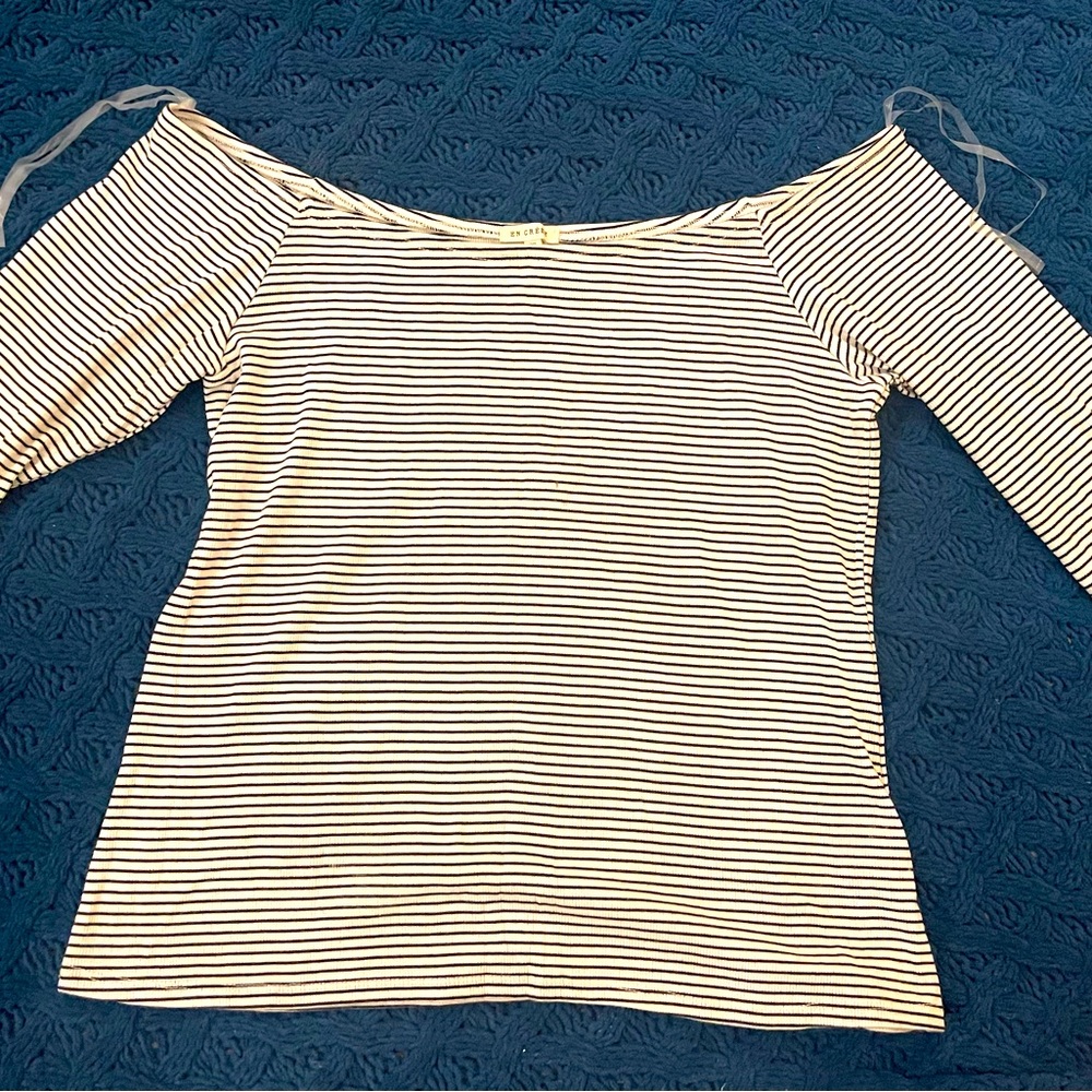 White and black striped off shoulders tank